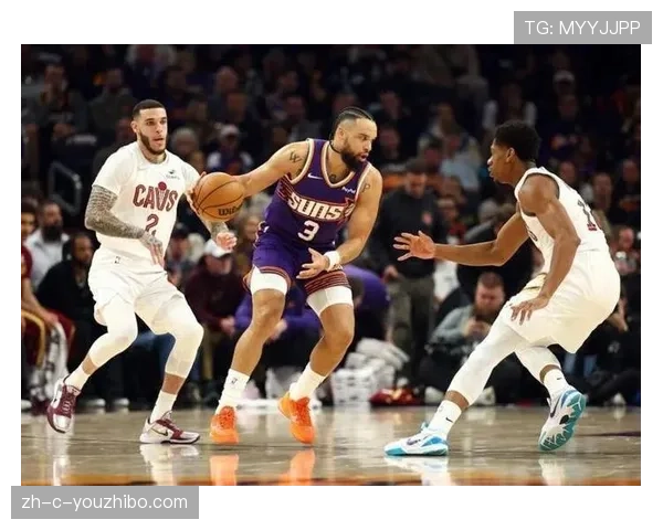 太阳残阵五人得分上双 团队篮球击败湖人三巨头